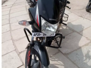 Honda CB shine 2012 model in good condition 2012 – 45,000 km