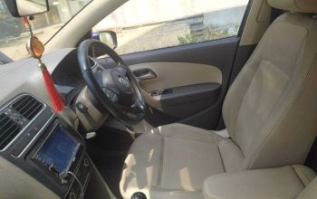 Volkswagen vento .. cell.9864527342