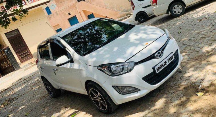 urgent selling showroom condition