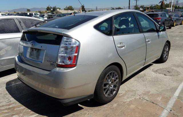 2004  Toyota prius
