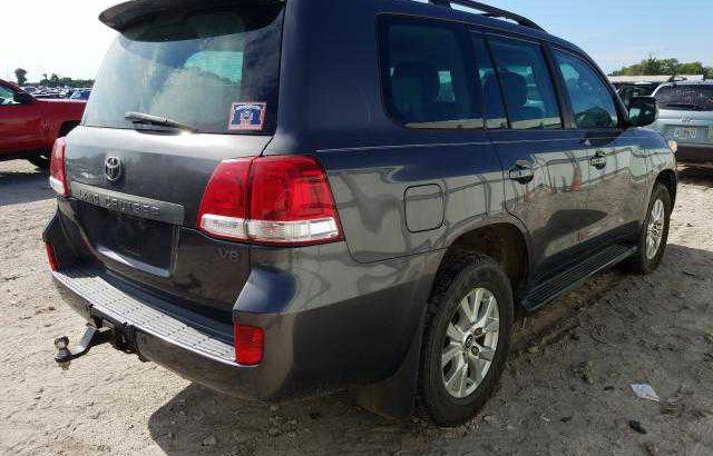 2008 Toyota land cruiser