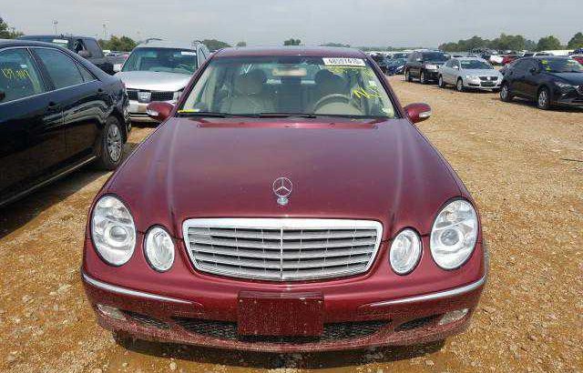 2003 Mercedes Benz E 500 going for N300,000