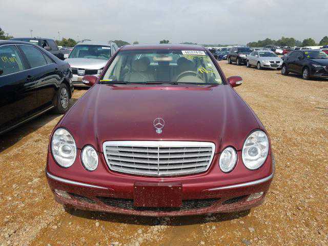 2003 Mercedes Benz E 500 going for N300,000