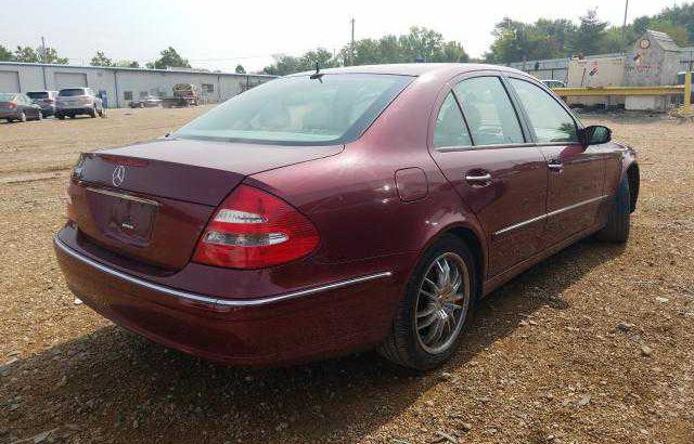2003 Mercedes Benz E 500 going for N300,000