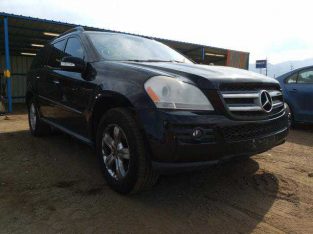 2008 Mercedes GL 320 CDI GOING FIR N450,000