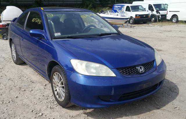 2005 Honda Civic Going for N300,000