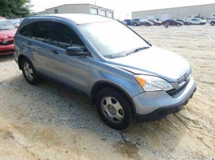 2008 Honda cr-v going for N400,000