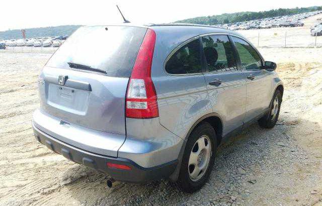 2008 Honda cr-v going for N400,000