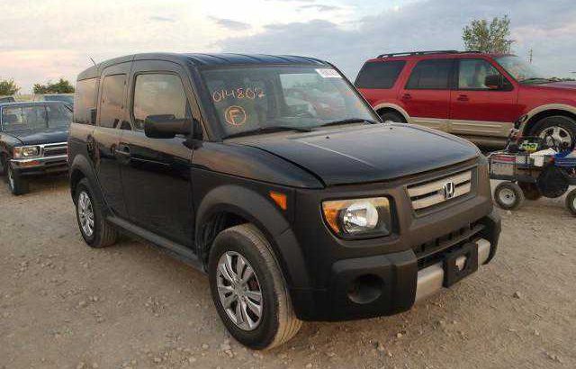 2008 Honda Element going for N450,000