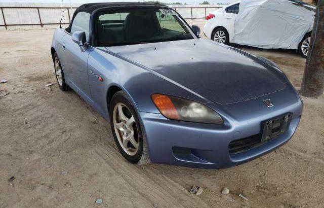 2002 Hyundai S2000 going for Sale