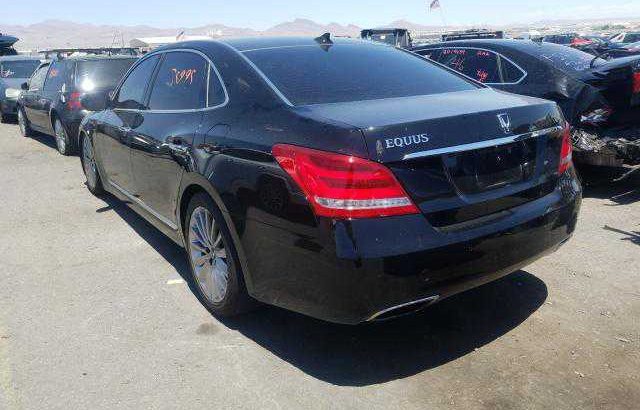 2016 Hyundai Equus going for N650,000