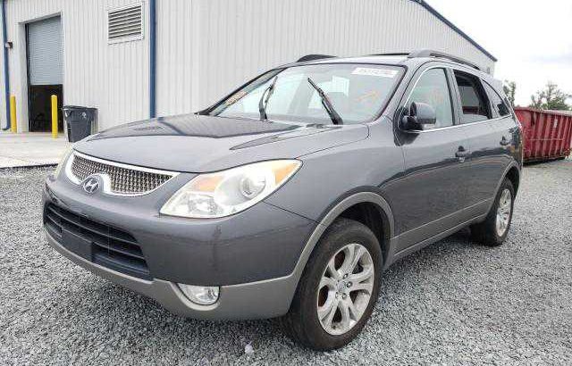 2011 Hyundai Veracruz going for N450,000