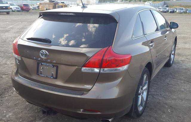 2010 TOYOTA VENZA For Sale