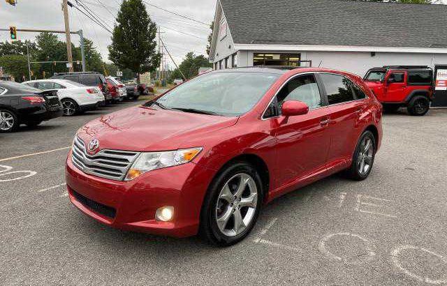 2009 TOYOTA VENZA For Sale Going For N500,000