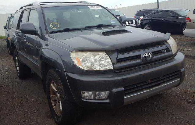 2004 TOYOTA 4RUNNER SR For Sale Going For N300,000