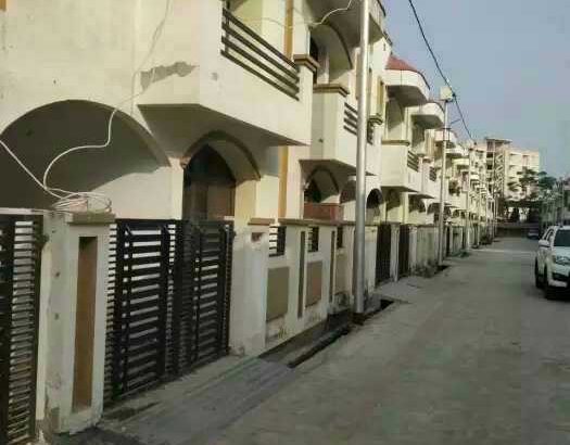 row Houses available at faizabad highway near BBD UNIVERSITY Lucknow