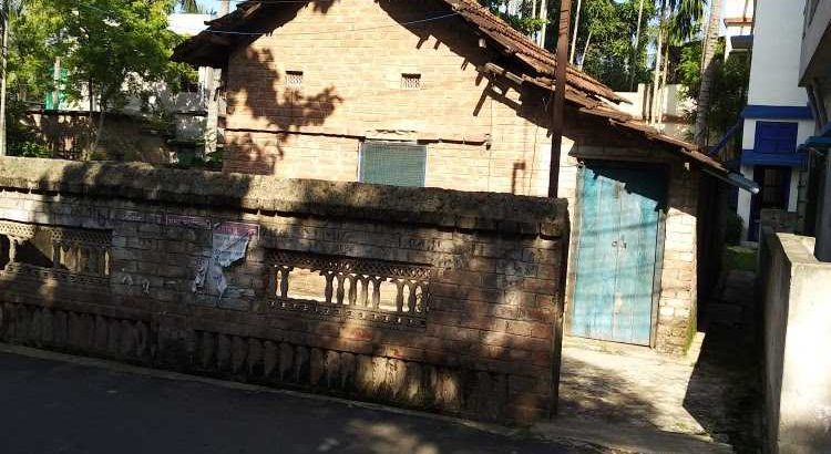 2-storey House with 2000 square fit land 3800000.00