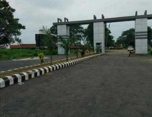 Le Plot Kashi me 50% off 3% cashback par month offer 30 March tak hi