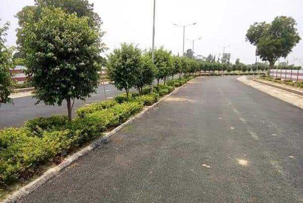 आसान मासिक किस्तों मे प्लॉट पाने के लिए सम्पर्क करें