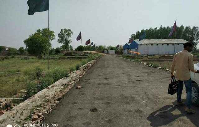 फैज़ाबाद रोड पर आन हाईवे साइट पर प्लाट उपलब्ध है कॉल करें 8840724578