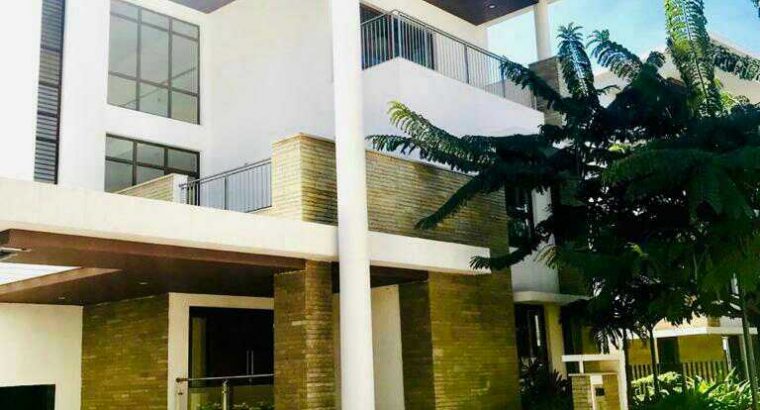 Prestige  white meadows 4bhk villa for sale in Whitefield