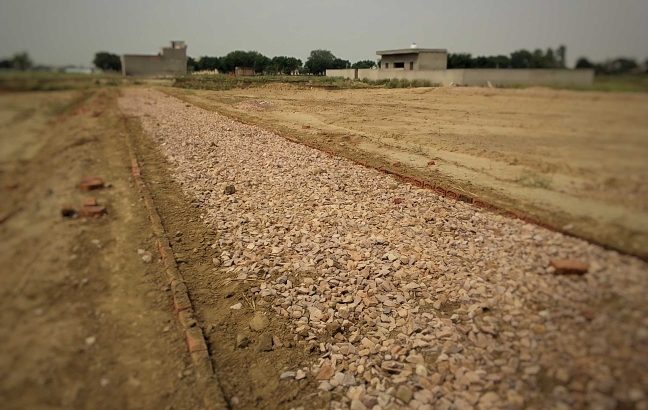 plot of low budget available serious buyers contact