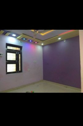 individual house 4 rooms, let bath, kitchen