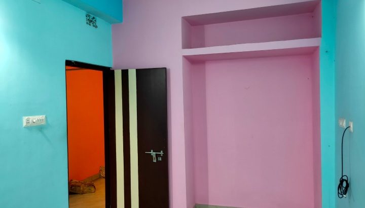 Sell Flat at Patipukur