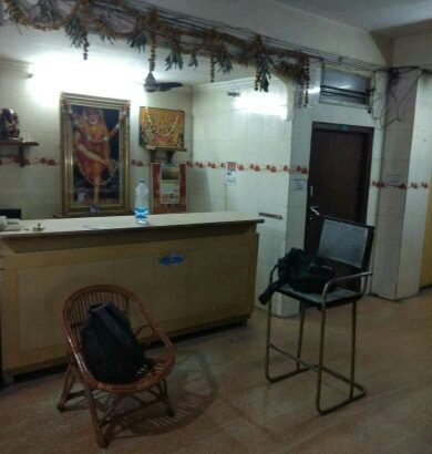 18rooms with attach washroom n lift