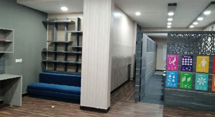 COMMERCIAL /OFFICE SPACE AVAILABLE FOR  LEASE