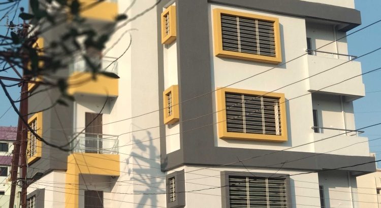2 BHK LUXURIOUS FLATS FOR SALE AT MANISH NAGAR…. NAGPUR MAHARASHTRA