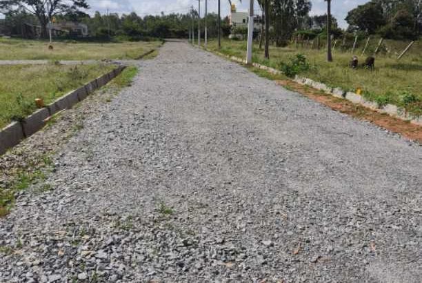 low budget plots are available