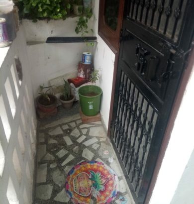 Duplex house 🏡 second and third floor.