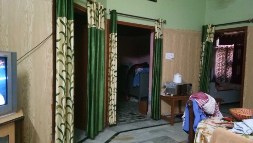 Independent 3 room set for rent for family