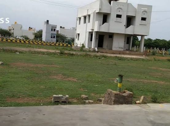 CMDA APPROVED PLOTS NEAR PORUR