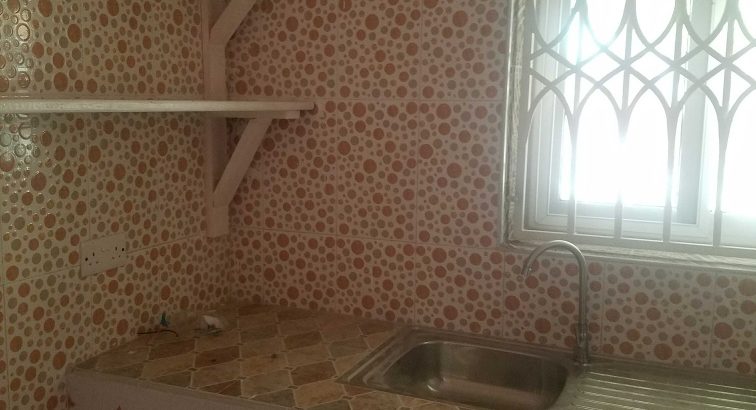 >>#Room &Parlour to let @Lekma -Hosp