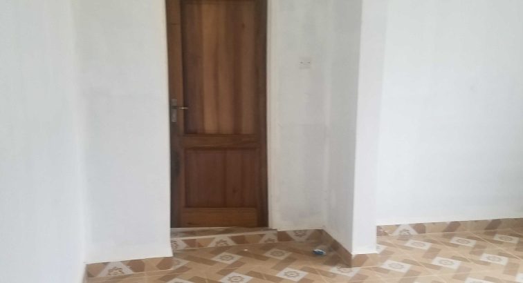 >>#Room &Parlour to let @Lekma -Hosp