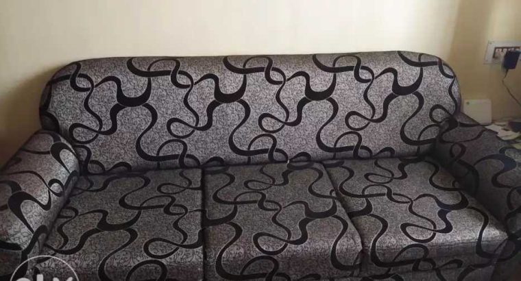 3+1 Sofa set for sale in good condition