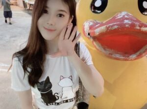 Top Places to Meet Single People in Pakket